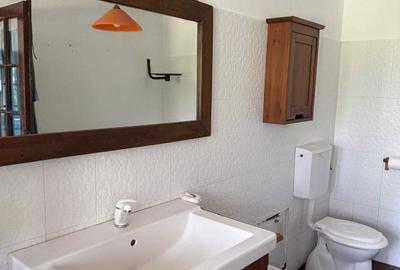 Casă cu 3 camere în Șișterea - 3
