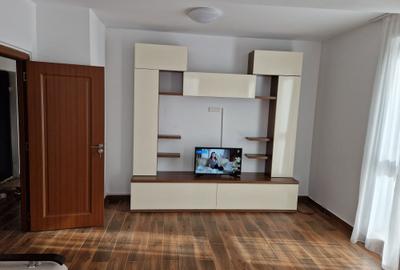 Apartament cu 2 camere decomandat în Palazu Mare - 1