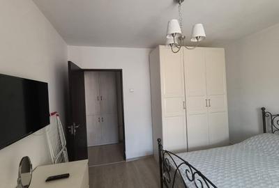 Apartament cu 3 camere decomandat, mobilat în Tomis III - 8