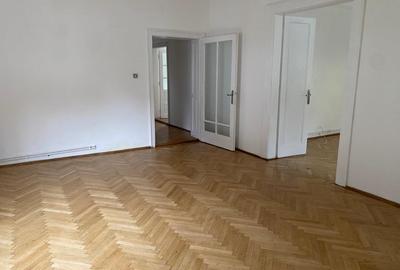 Casa individuala de inchiriat, 4 camere, zona centrala Sibiu, pretabila Birouri. - 10