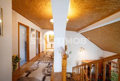 Casă individuală cu 5 camere cu Canalizare în Central - 46