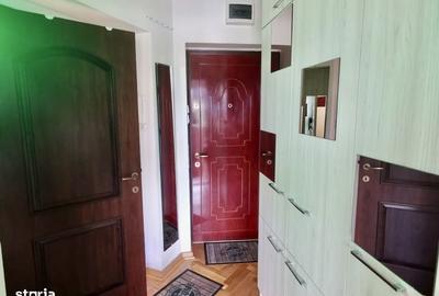 Apartament cu 2 camere nedecomandat, mobilat în Vest