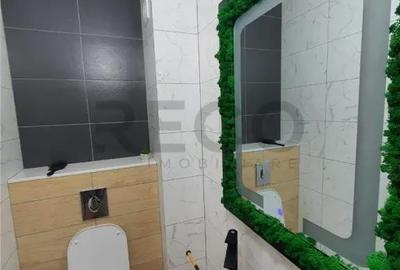 Apartament cu 3 camere decomandat în Decebal - 11