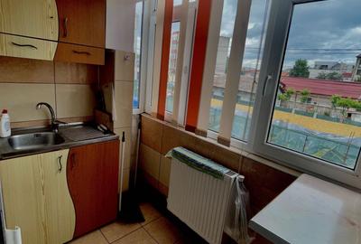 Apartament cu 3 camere decomandat în Central - 4
