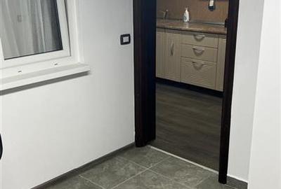 Spațiu comercial, de 76 mp, în Ultracentral - 2