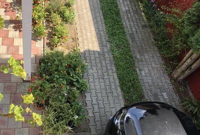 Casă cu 5 camere cu Teren 500 Mp în Libertății - 10