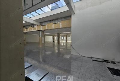 Spațiu comercial, în Barbu Văcărescu - 1