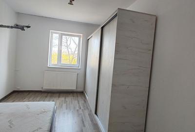 Apartament cu 2 camere semidecomandat în Trivale - 3