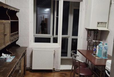 Apartament cu 3 camere decomandat în Dristor - 2