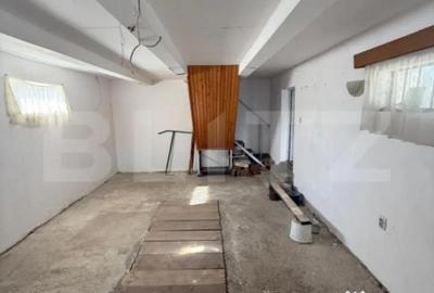 Spațiu comercial, de 140 mp, în Central - 9