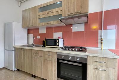 Apartament cu 2 camere semidecomandat, mobilat în Tomis Nord - 9