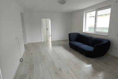 Casă cu 3 camere în Central - 1