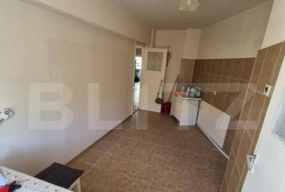 Apartament 4 camere de vanzare Deva, Bulevardul Decebal - 8