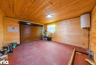 Casă cu 2 camere cu Teren 3100 Mp în Cornești - 1