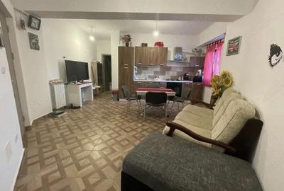Apartament cu 2 camere decomandat în Central - 1