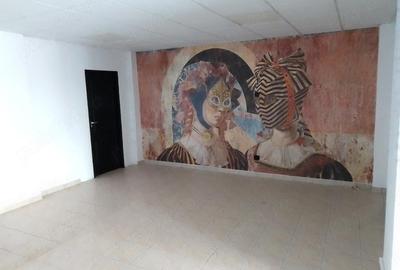 Spațiu comercial, de 90 mp, în Central - 2