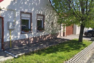 Casă cu 3 camere în Central - 1