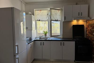 Apartament cu 2 camere decomandat în Berceni - 4