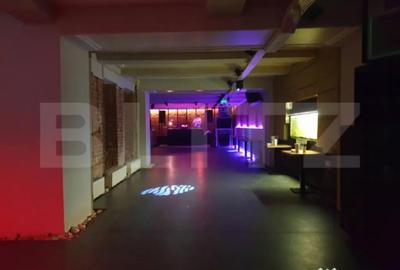 Spațiu comercial, de 639 mp, în P-ța Victoriei - 3