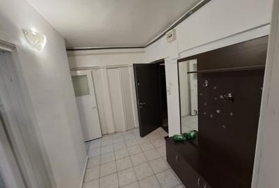 Garsonieră decomandată în Valea Adâncă - 3