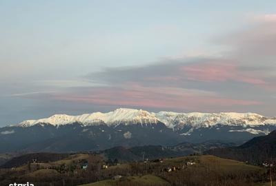 Teren de 1000 mp, în Fundata - 11