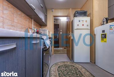 Apartament cu 3 camere semidecomandat, mobilat în Cornișa - 18