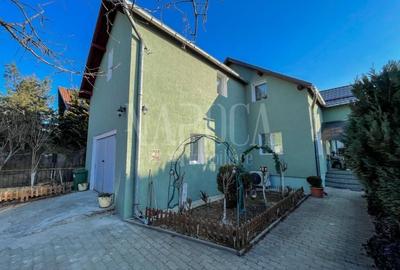 Casă individuală cu 7 camere cu Canalizare în Florești
