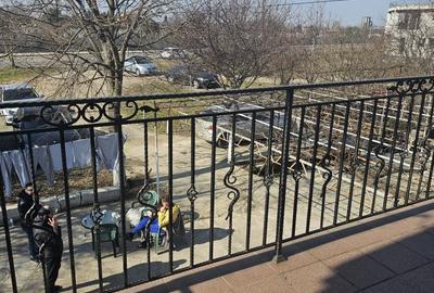 Casă individuală cu 4 camere cu Teren 100 Mp în Brătianu - 5