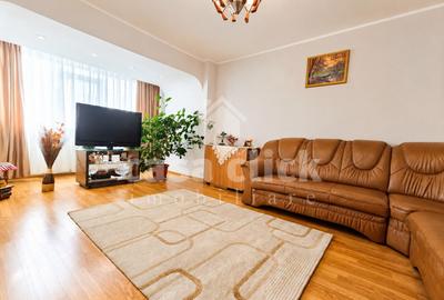 Apartament cu 3 camere decomandat în - 1