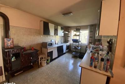 Casă cu 3 camere cu Teren 499 Mp în Stremț - 2