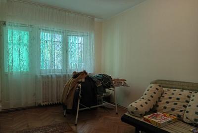 Apartament 2 camere in Deva, zona Al. Pacii-Sc . Gen. Nr. 4 Apartament 2 camere in Deva, zona Al. Pacii-Sc . Gen. Nr. 4 - 2