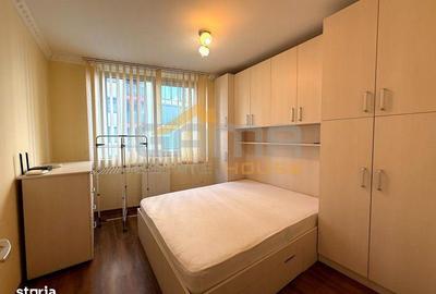Apartament cu 3 camere decomandat în Intim - 4