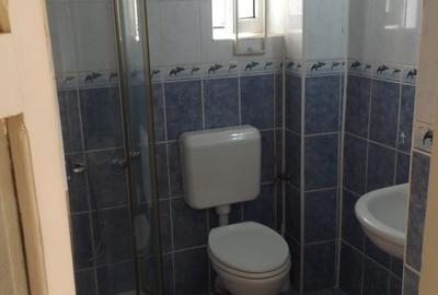 Casă cu 6 camere cu Teren 250 Mp în Antiaeriană - 8