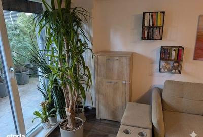 Apartament cu 3 camere, mobilat în Tei - 1