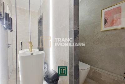 Spațiu comercial, de 157 mp, în Central - 6
