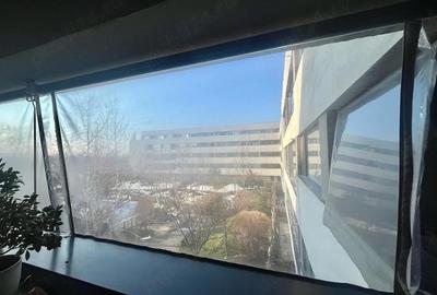 Apartament cu 3 camere semidecomandat în Chitila