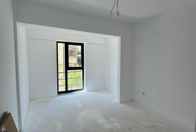 Apartament Spațios 3 Camere | 99,1 mp Utili | Aproape de Mall Veranda-Comision 0 - 4