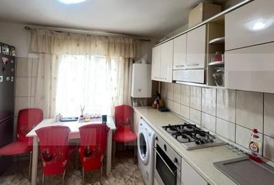 Apartament decomandat de 3 camere | Zona Bucovina | Parcare - 3