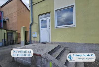 Spațiu comercial, de 40 mp, în Central