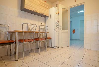 Apartament cu 3 camere semidecomandat în Berca - 2