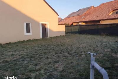 Casă cu 3 camere cu Teren 400 Mp în Moșnița Nouă