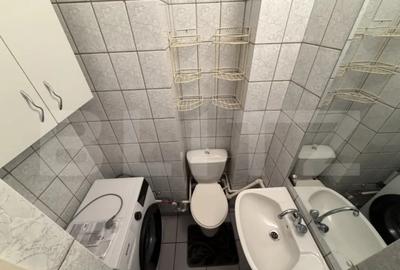 Apartament cu 3 camere decomandat în Cetate - 1
