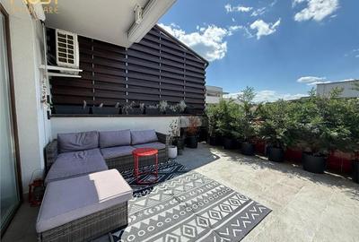 Apartament cu 3 camere semidecomandat, mobilat în Bună Ziua