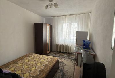 Garsonieră decomandată în Spitalul Județean