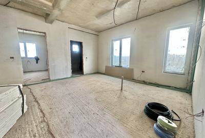 Duplex cu 5 camere cu Canalizare în Moșnița Nouă - 2