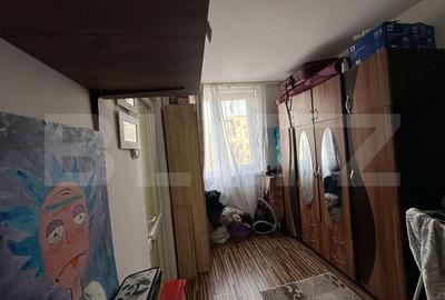 Apartament de vanzare, cu 2 camere, 38 mp, zona Dacia - 6