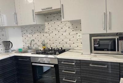 Apartament de vanzare in zona Tractorul - 3