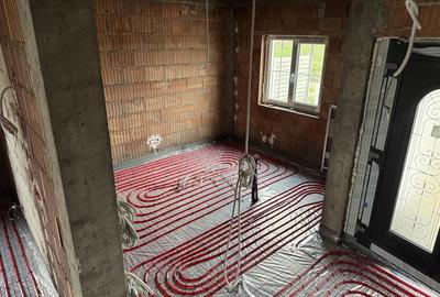 Casă cu 5 camere cu Teren 575 Mp în Moșnița Nouă - 2