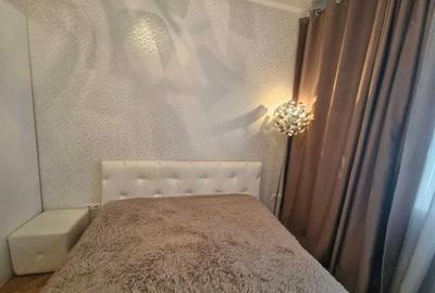 Garsonieră decomandată în Apărătorii Patriei