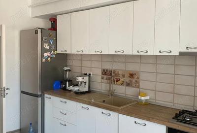 Apartament cu 3 camere decomandat în Ostroveni - 1